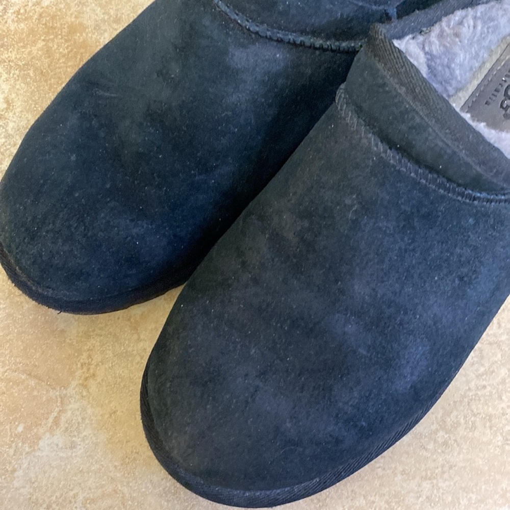 Ugg Classic Slipper - image 3